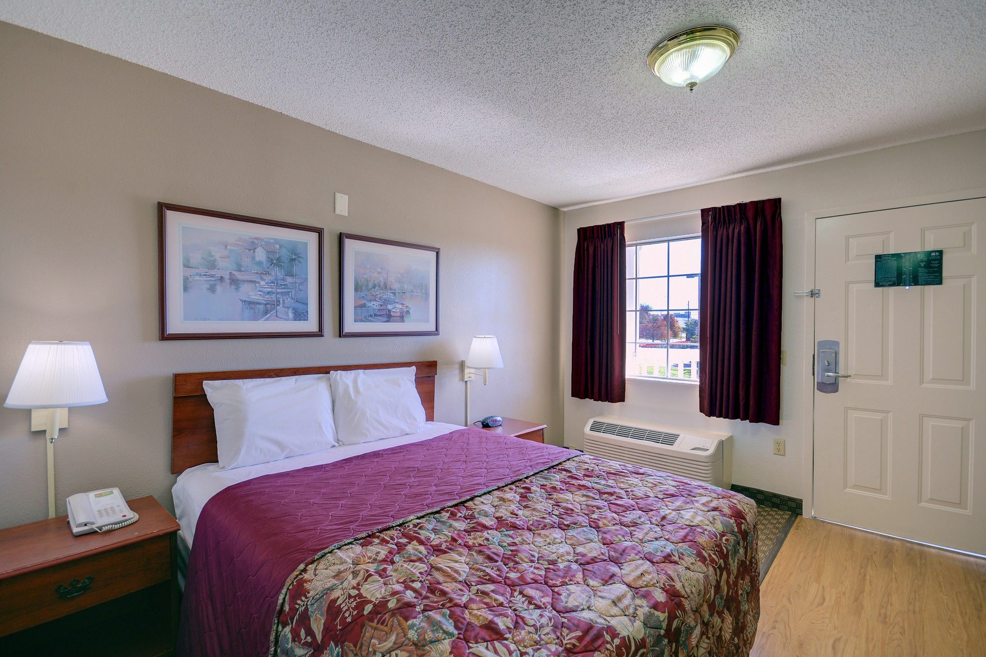 Intown Suites Extended Stay Houston Tx - Westchase Bagian luar foto